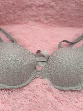 PINK Victoria's Secret White Lace Bra